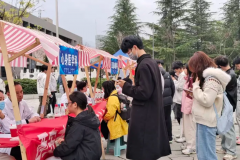 西安市红会医院走进西北工业大学开展多学科义诊