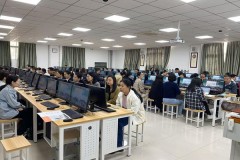 咸阳师范学院：人工智能赋能教师教学科研能力提升