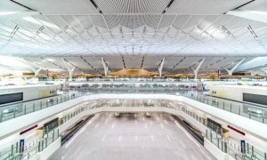 西安咸阳国际机场T5航站楼正式投运已满一个月