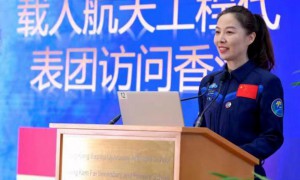 点亮香港“小航天迷”的“太空梦”——内地航天专家走进香港中小学校园