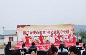 赵影和她的爱心助老事业
