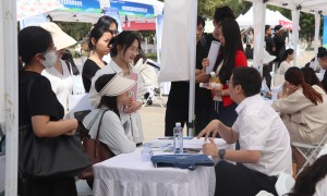西北政法大学举办乐业陕西“就”在三秦 ——2025年陕西省民营企业服务月专场招聘会